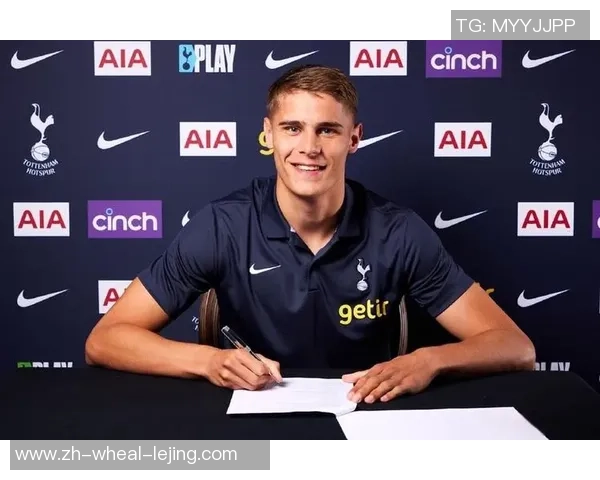 曼晚猜测谢什科重回首发，马奎尔伙伴约罗、德利赫特