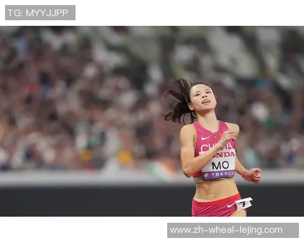 我国田径甜美小情侣昨夜曝光后再次同场竞技 双双成功晋级百米半决赛